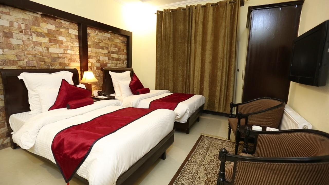 Shangrila Resort Hotel Исламабад Экстерьер фото